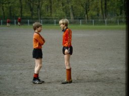 0DIA 1985 RAVA PUPS 1